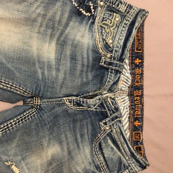 Capris - Picture 2 of 5